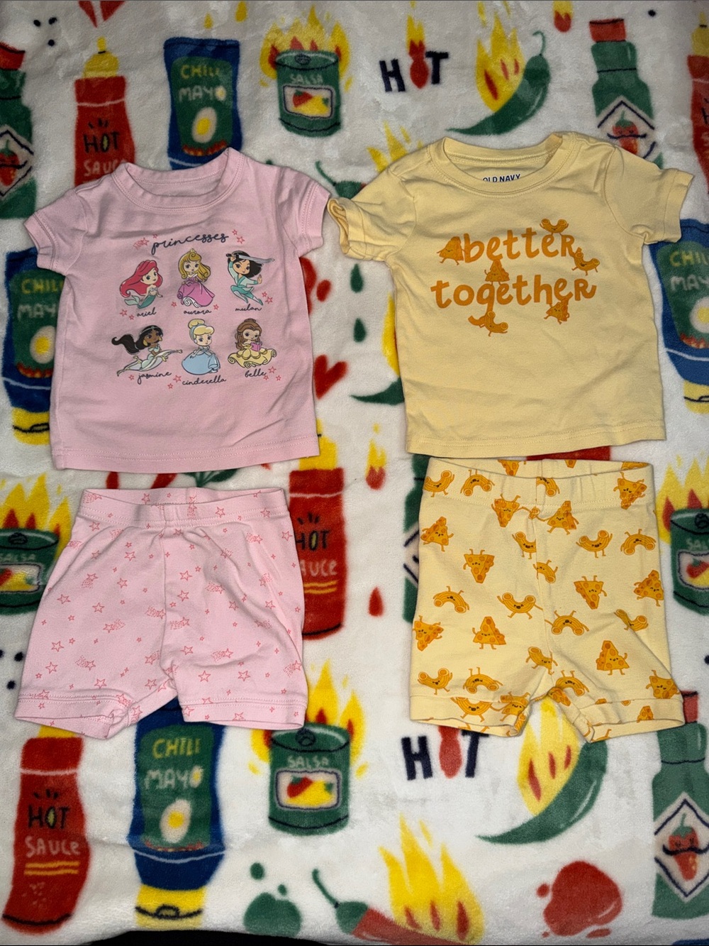 Lightly Used Baby Gap/Old Navy 6-12m 2-pc PJ’s